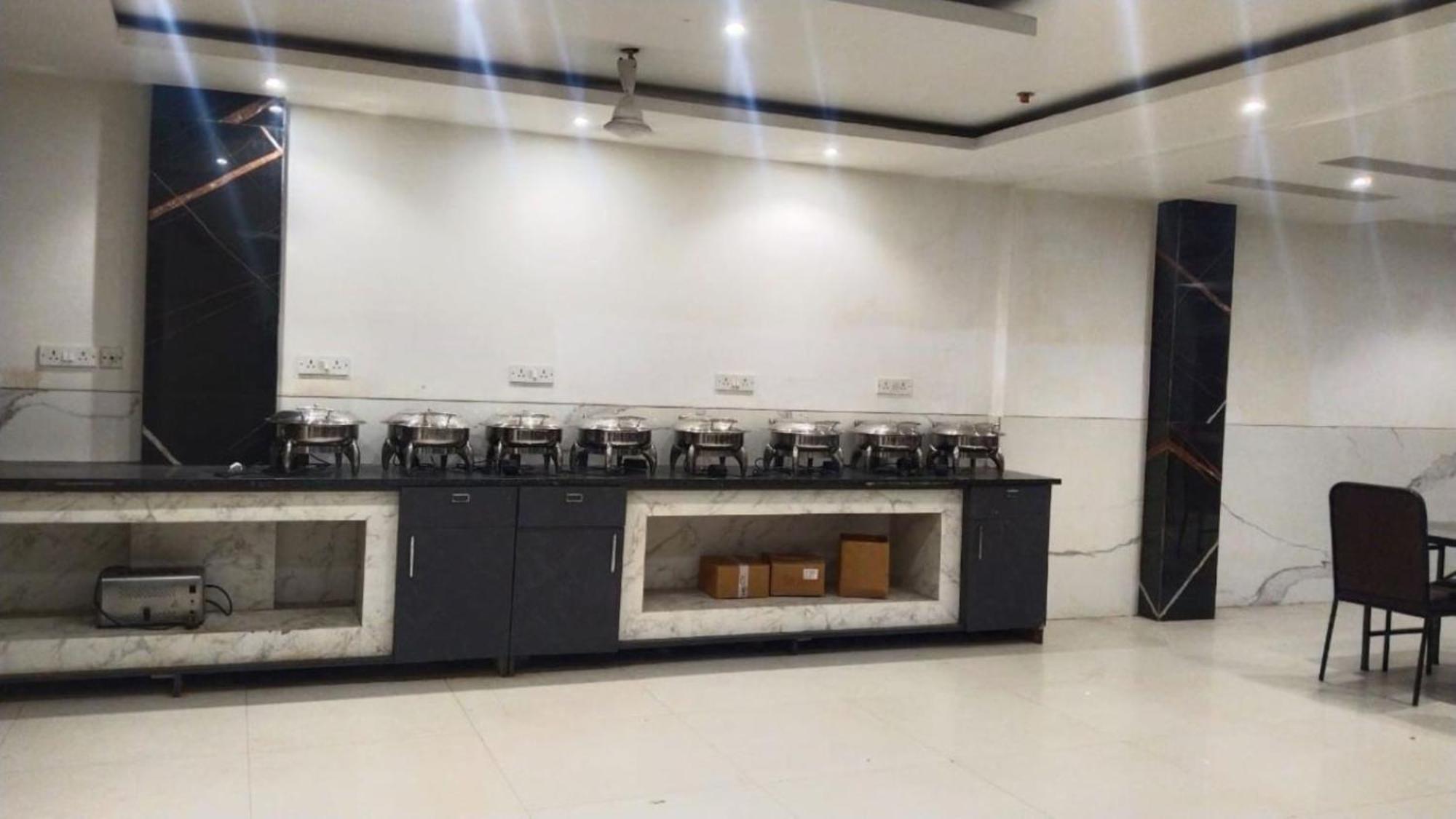 Hotel Aero Star By Star Group Νέο Δελχί Εξωτερικό φωτογραφία